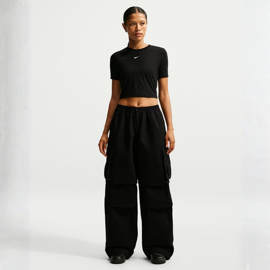Nike NSW Oversized Woven Cargo Pants: Black