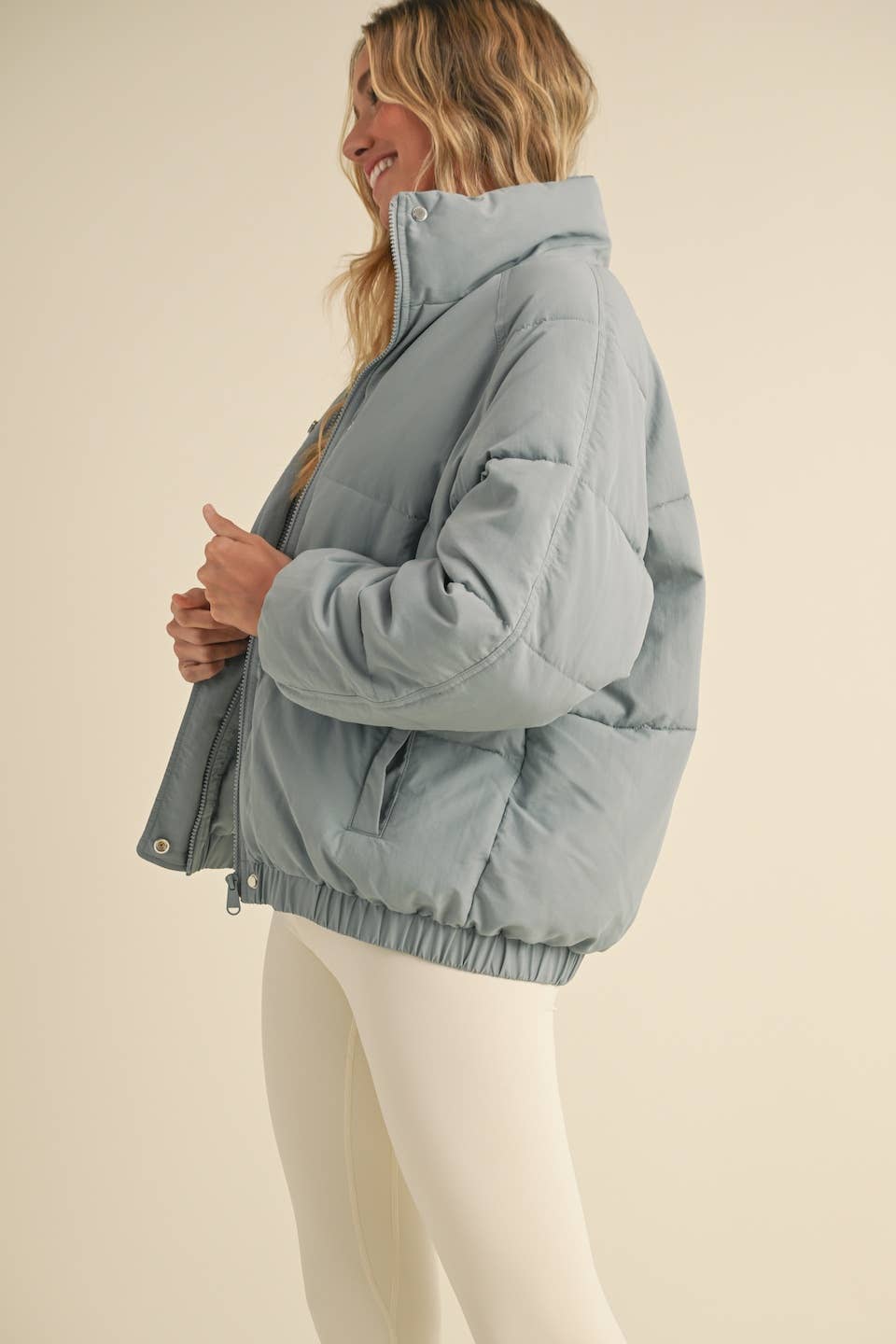 Joan Oversized Puffer Jacket: Iceberg