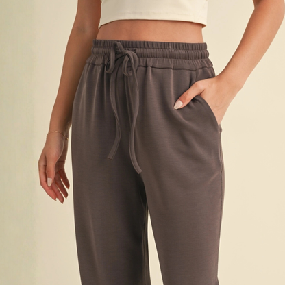 Zada Super Soft Wide Leg Sweats: Chocolate