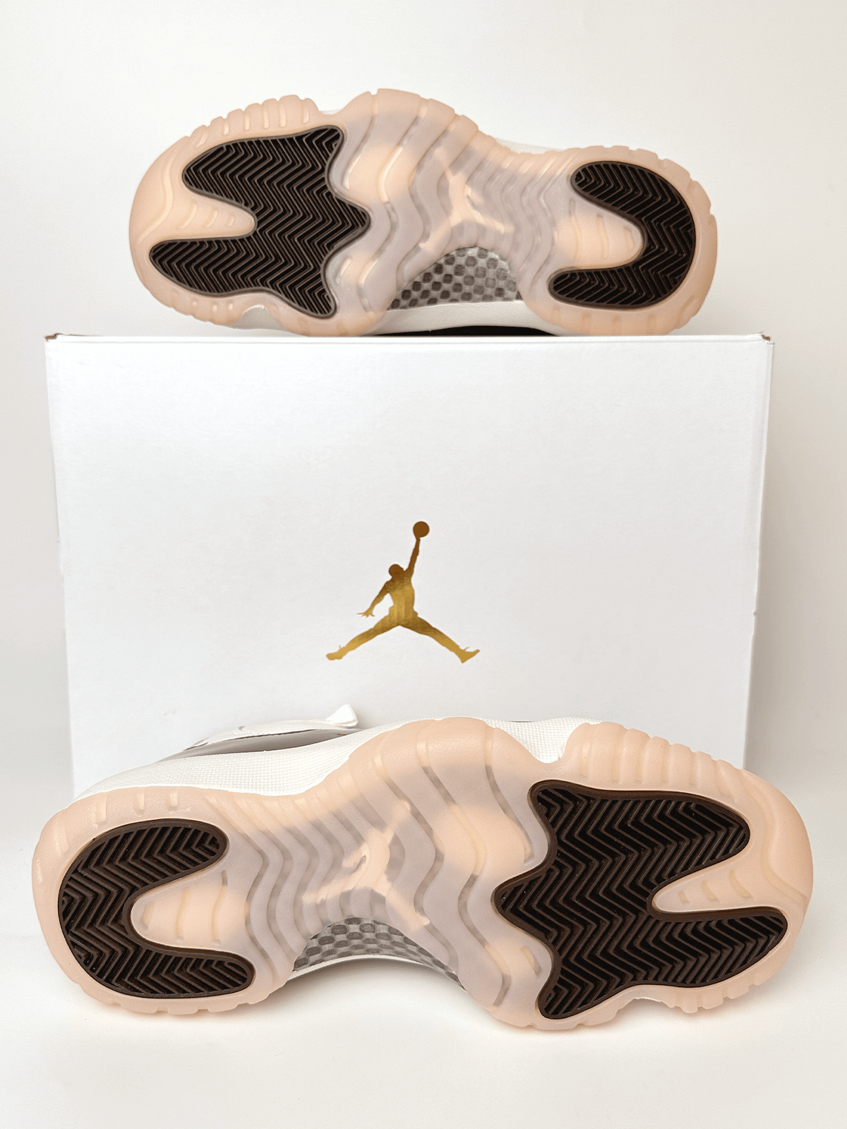 Jordan 11 Neapolitan Lilac Blonde