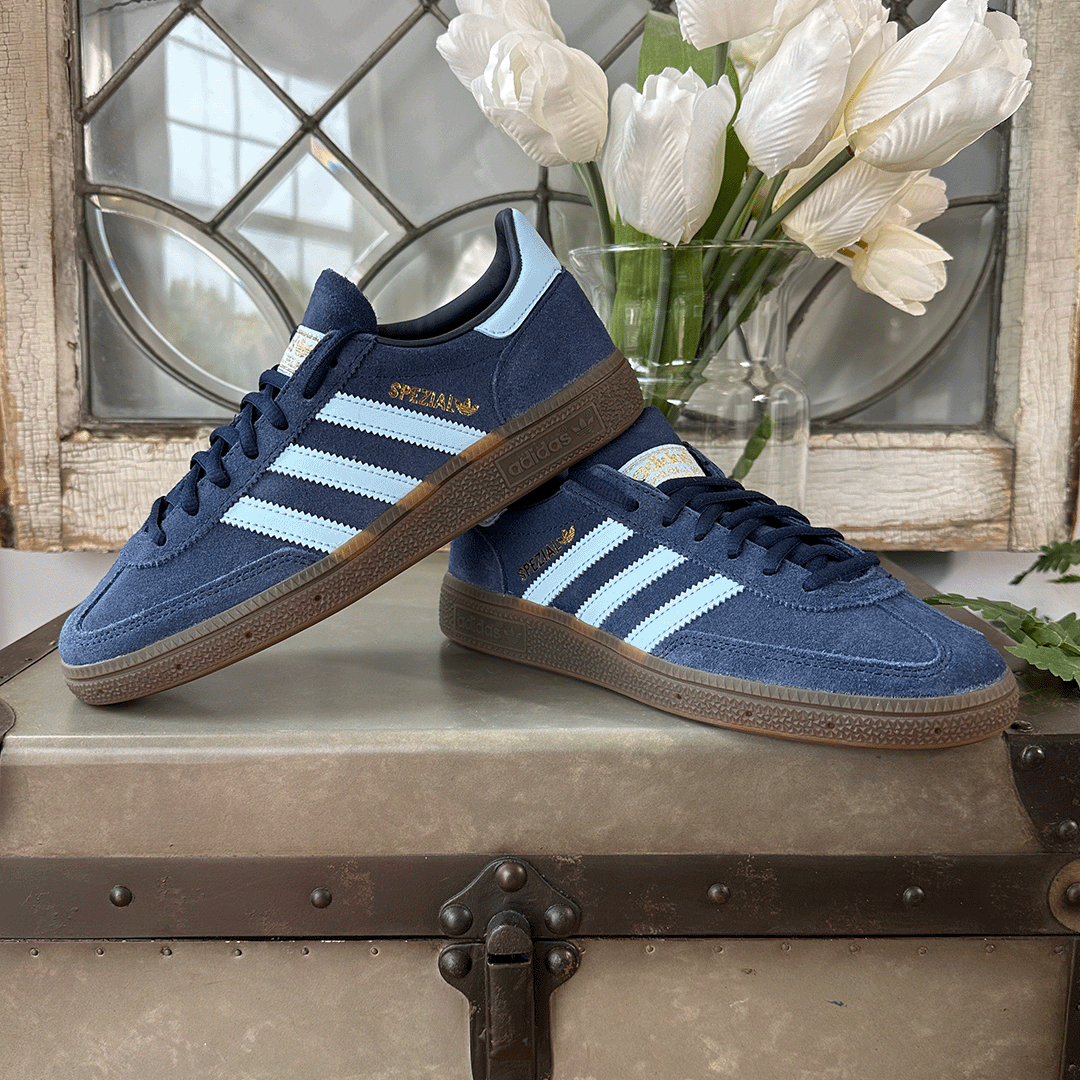 adidas Handball Spezial Navy Gum – Lilac Blonde adidas Handball Spezial Navy Gum – Lilac Blonde