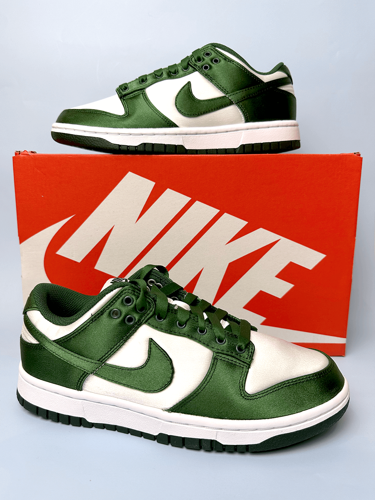 Nike Dunk Low Satin Green