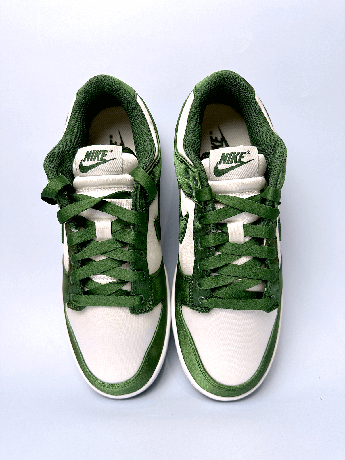 Nike Dunk Low Satin Green