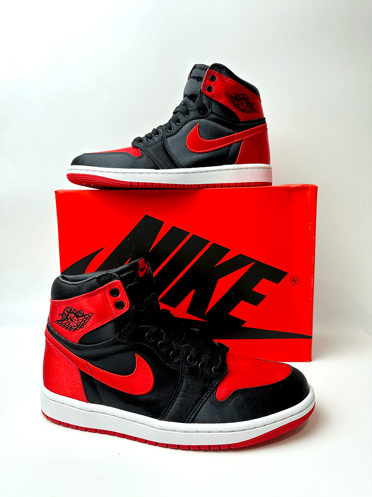 Jordan 1 High OG Satin Bred