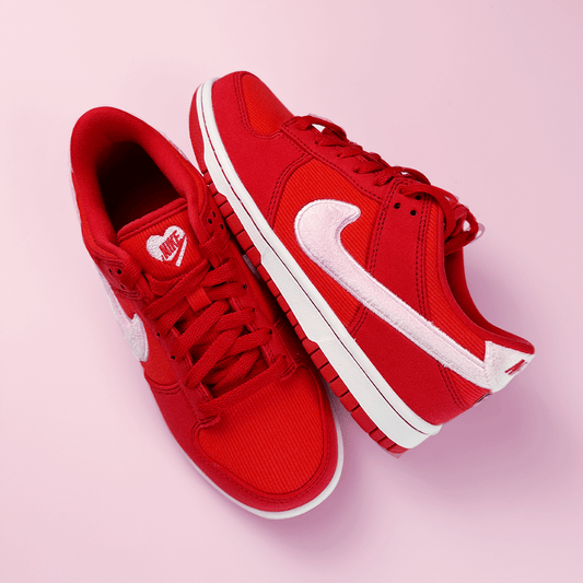Nike Dunk Low Valentine's Day 2024 Hearts