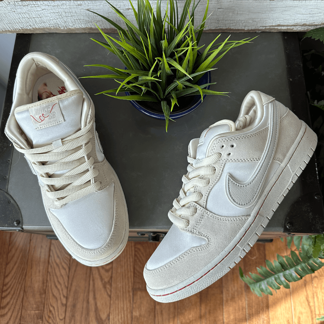 Air jordan 1 x nike sb light bone hotsell