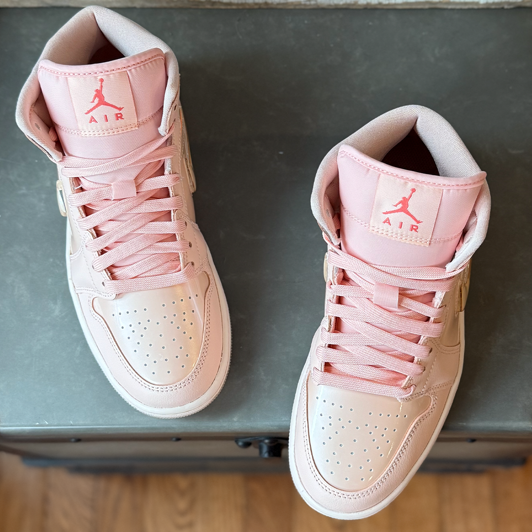 Jordan 1 Mid Patent Valentine's Day Women's – Lilac Blonde Jordan 1 Mid Patent Valentine's Day Women's – Lilac Blonde