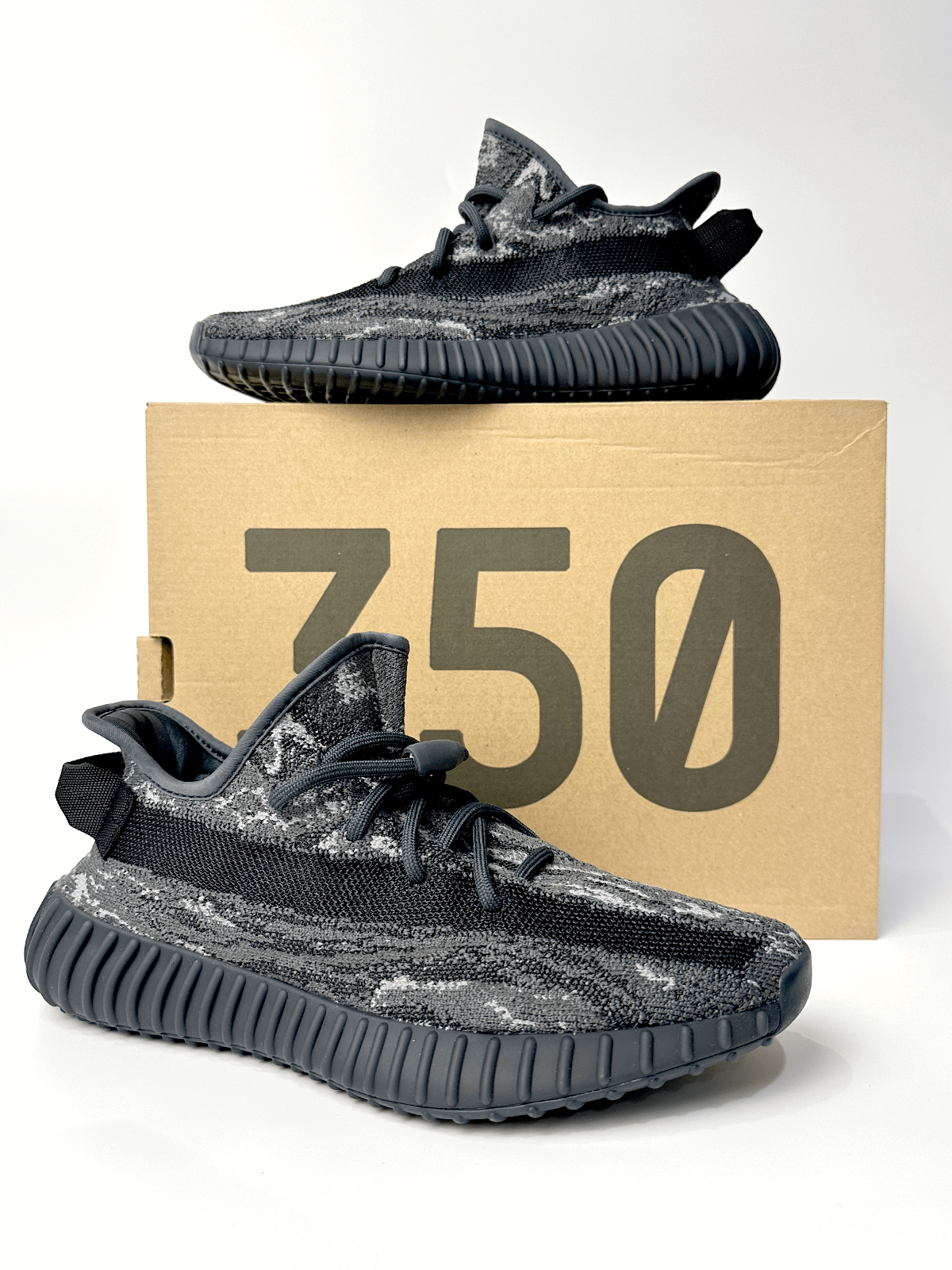 Yeezy top salt 750