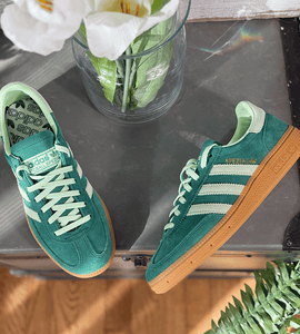 adidas Handball Spezial Collegiate Green Semi Green Spark (Women's)