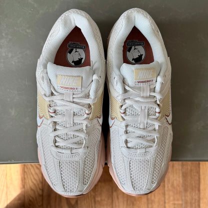 Nike Zoom Vomero Particle Beige Terra Blush