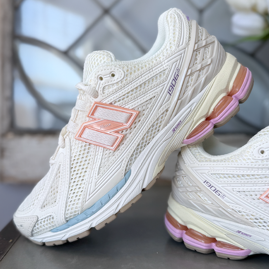 New Balance 1906R Pink Sugar