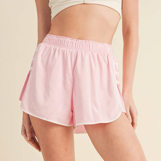 Sara On Point Shorts: Pink