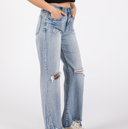 Skylar Distressed Jeans