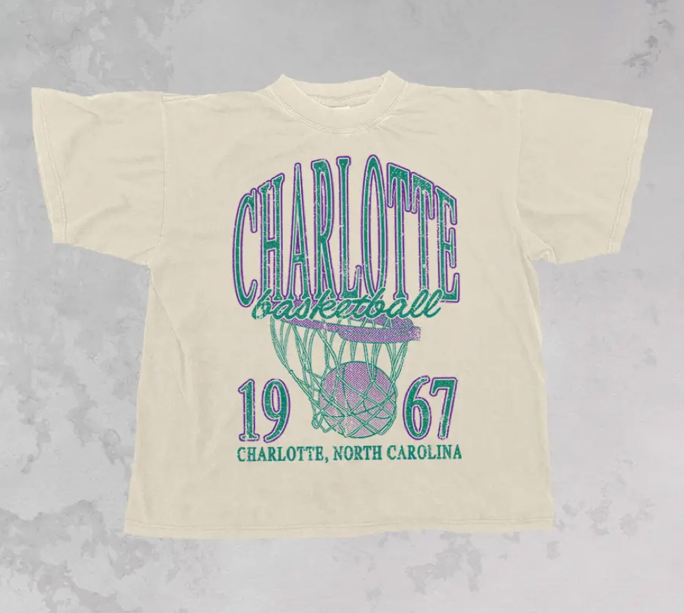 90's Vintage Charlotte Basketball Oversized Tshirt