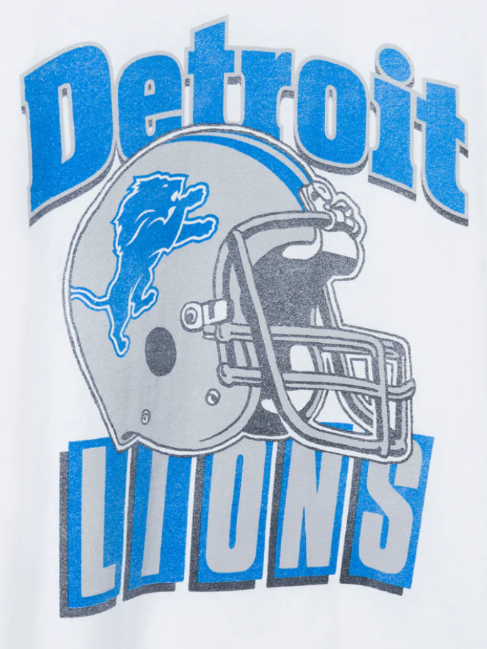 Lions Throwback Helmet Tee