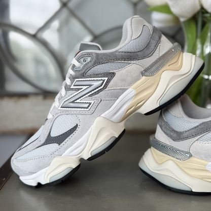 New Balance 9060 Rain Cloud Grey