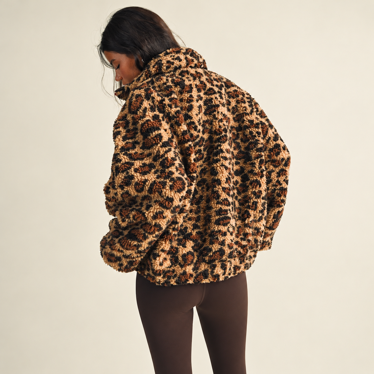 Emme Contrast Binding Full Zip Sherpa Jacket: Leopard