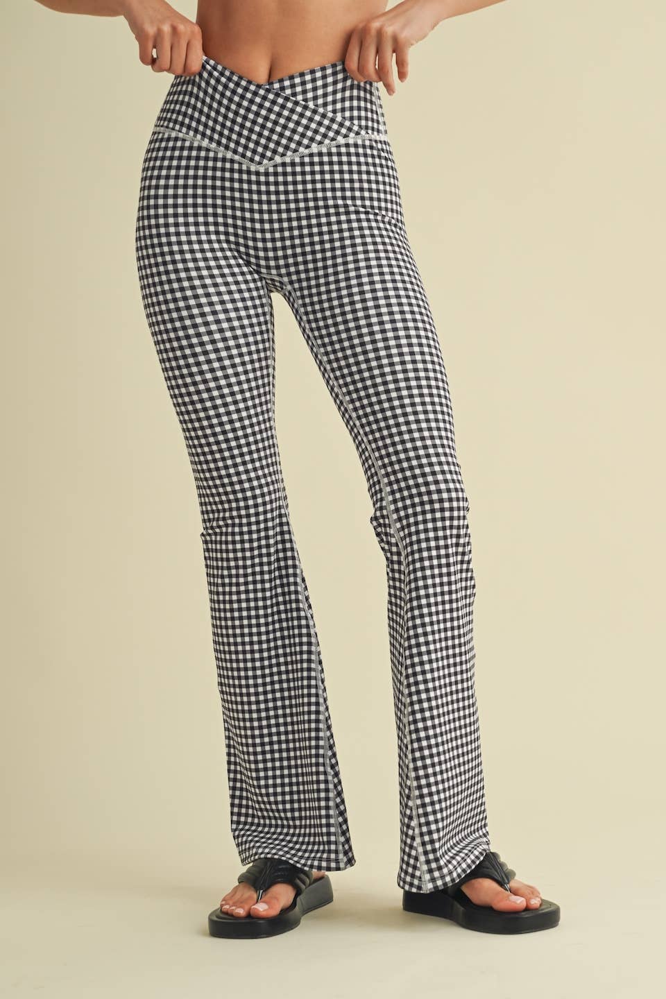 Layla Crossover Yoga Pants: Black Gingham