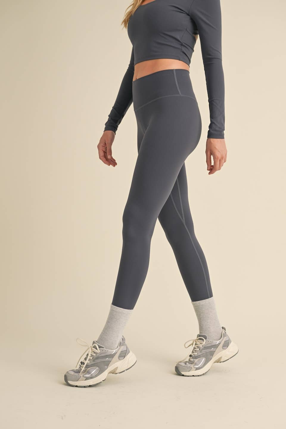 Ava High-Rise Leggings: Ash Blue