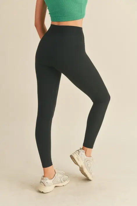 Ava High-Rise Leggings: Black