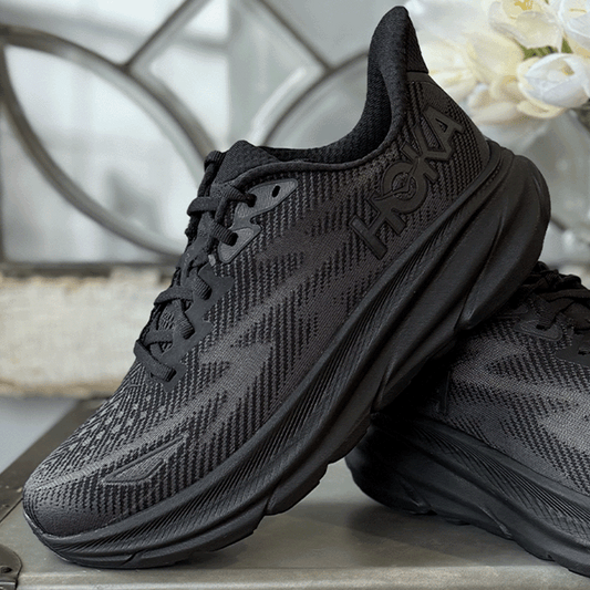 Hoka One One Clifton 9 Triple Black Women's
