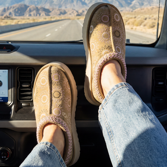 UGG Tazz Sun Stitch Slipper Mustard Seed Women's