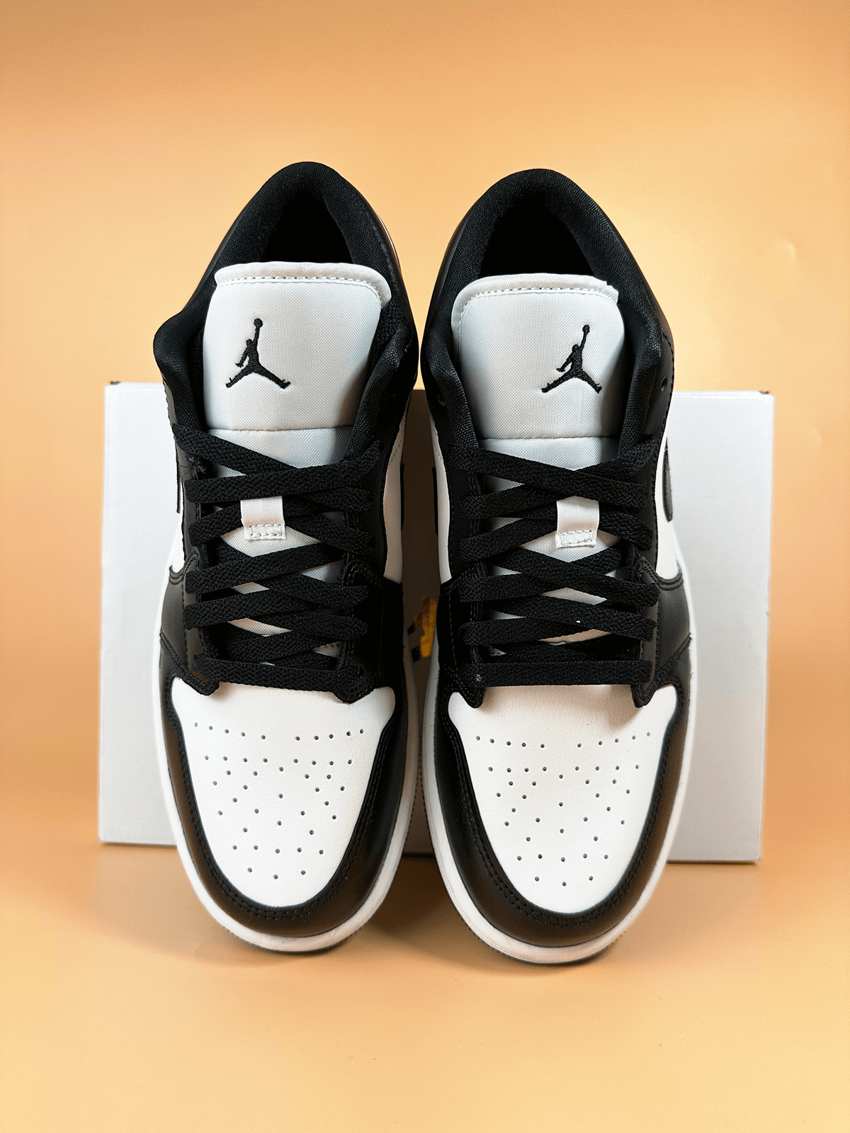 Jordan 1 Low Panda