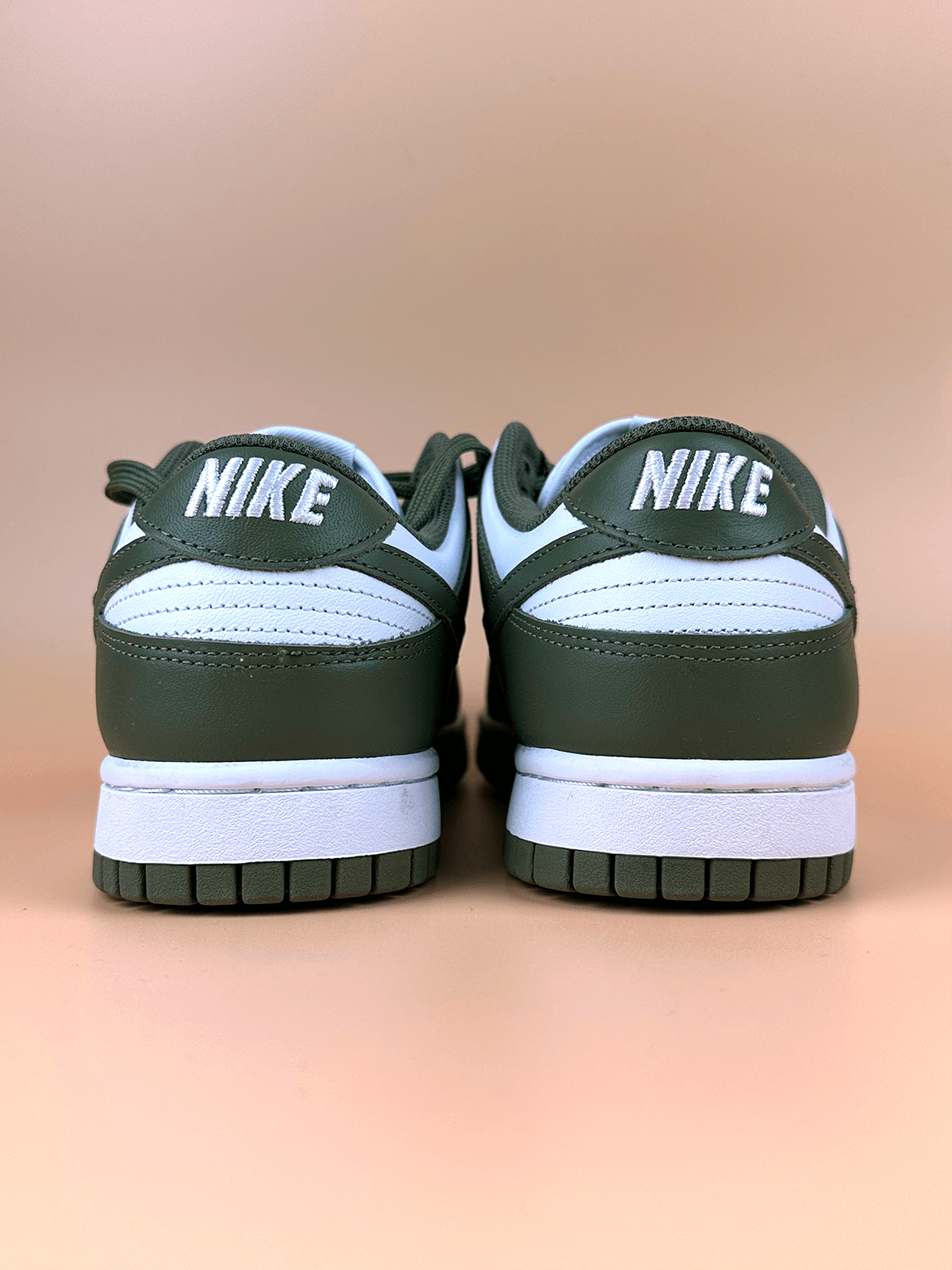 Nike Dunk Low Medium Olive