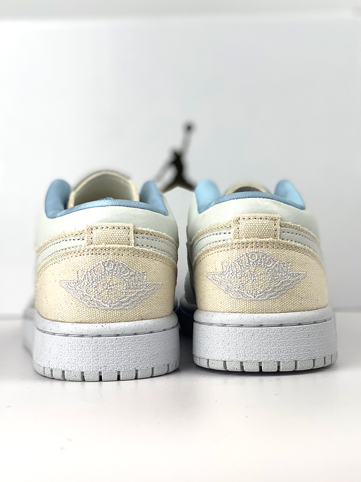 Jordan 1 Low Canvas Grey Cream