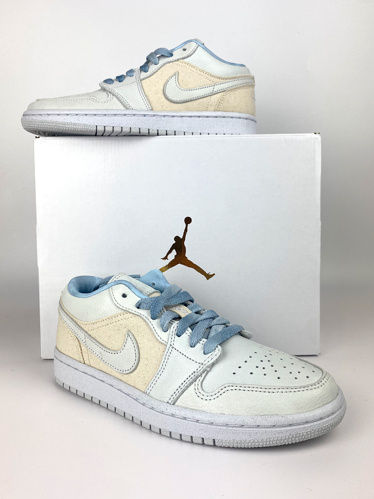 Jordan 1 Low Canvas Grey Cream