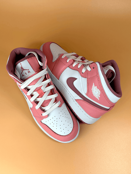 Jordan 1 Mid Desert Berry (Valentine's Day) – Lilac Blonde