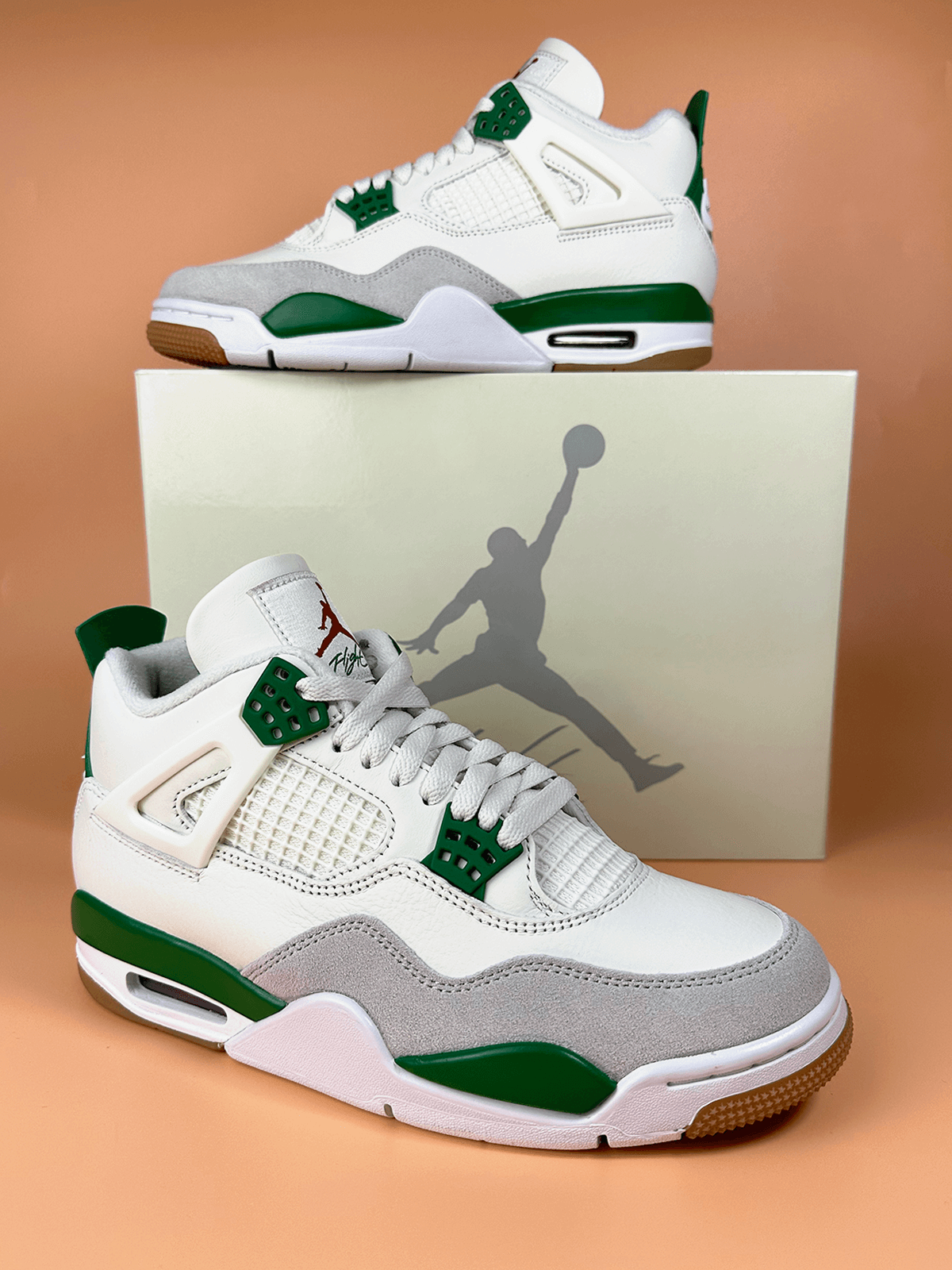 Nike SB x Air Jordan 4 Pine Green