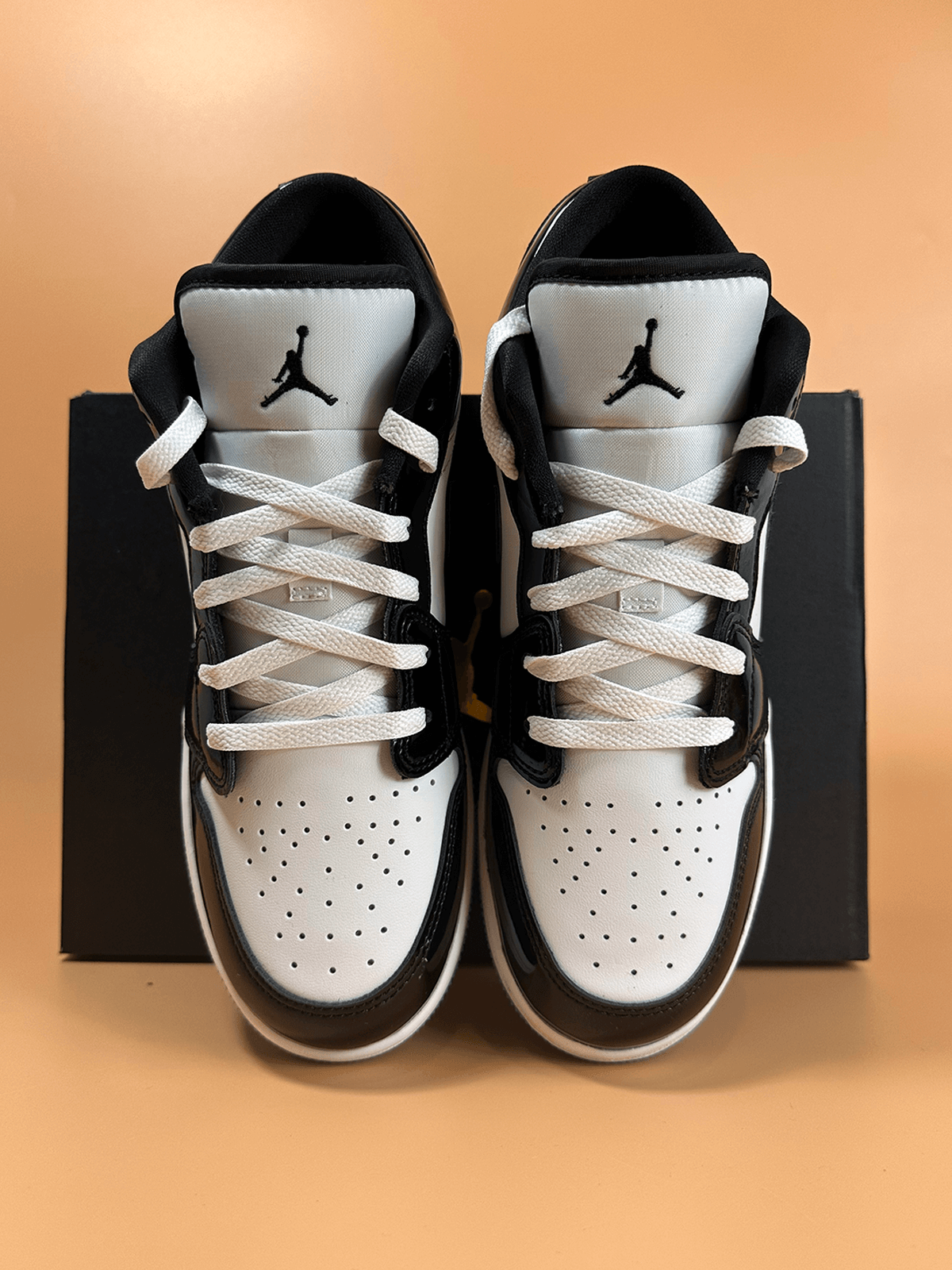 Air jordan 1 concord on sale