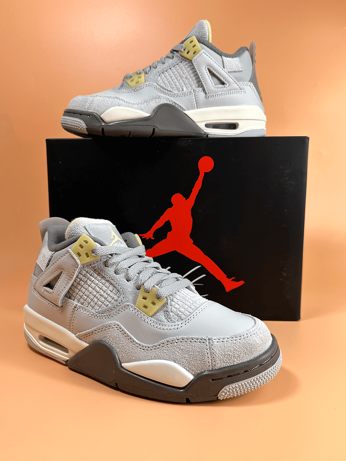 Jordan 4 SE Craft Photon Dust