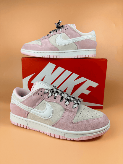 Nike Dunk Low LX Pink Foam