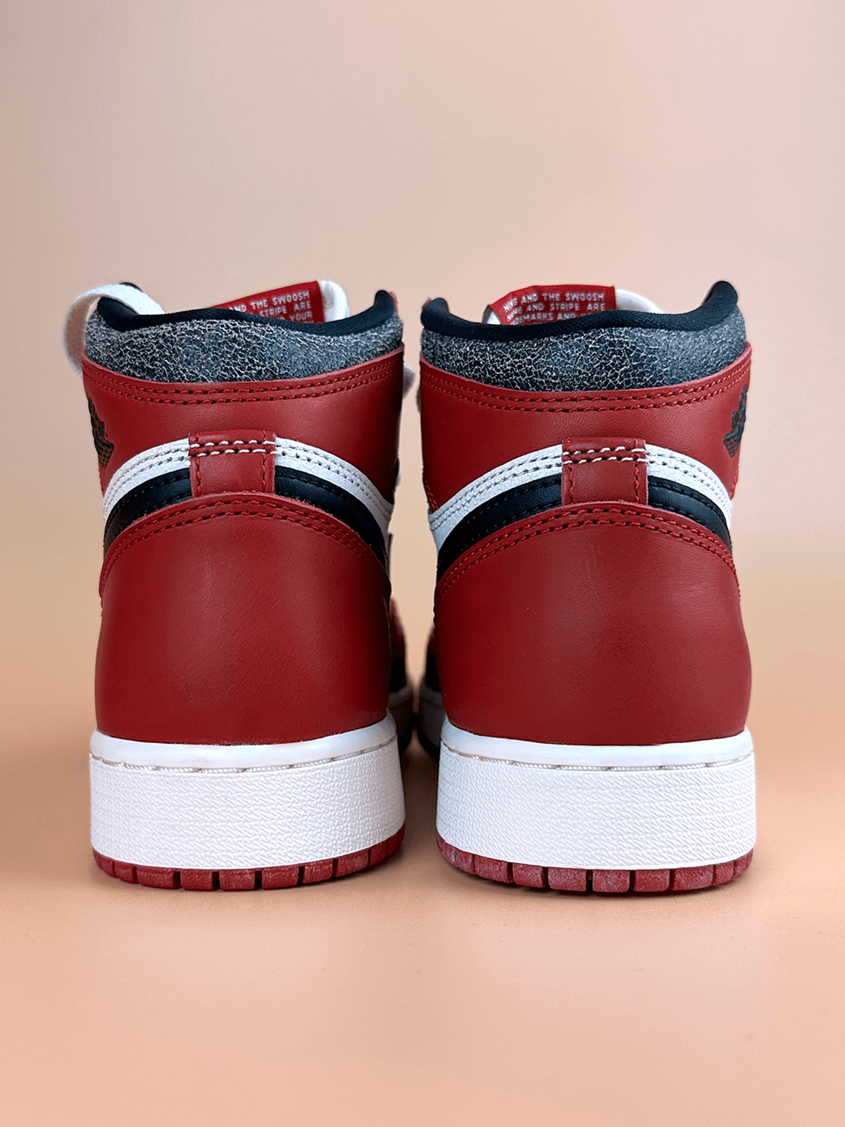 Jordan 1 with red stripe clearance